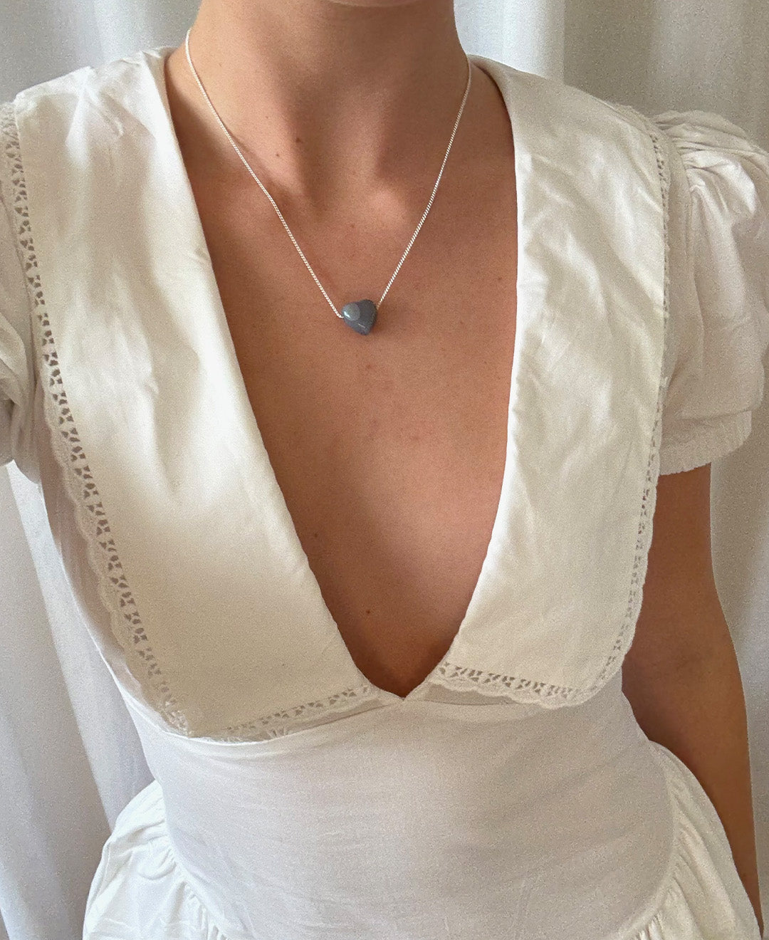 Grey Onyx ‘calming’ heartstone necklace