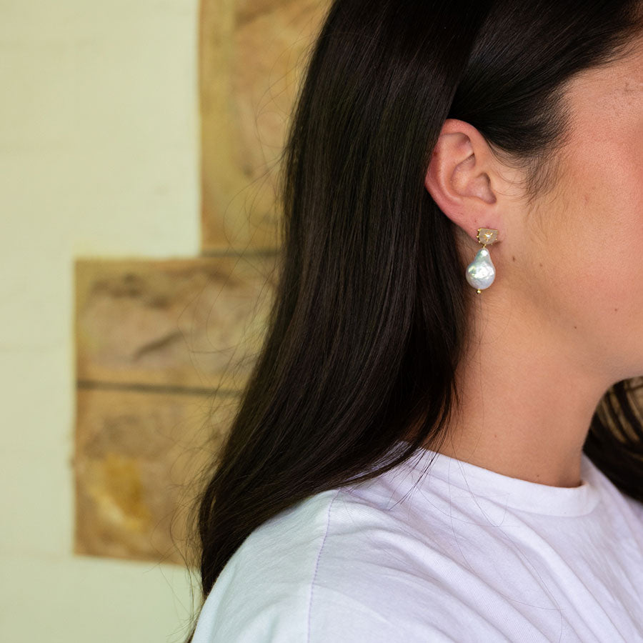 Star of the sea pearl drop earrings