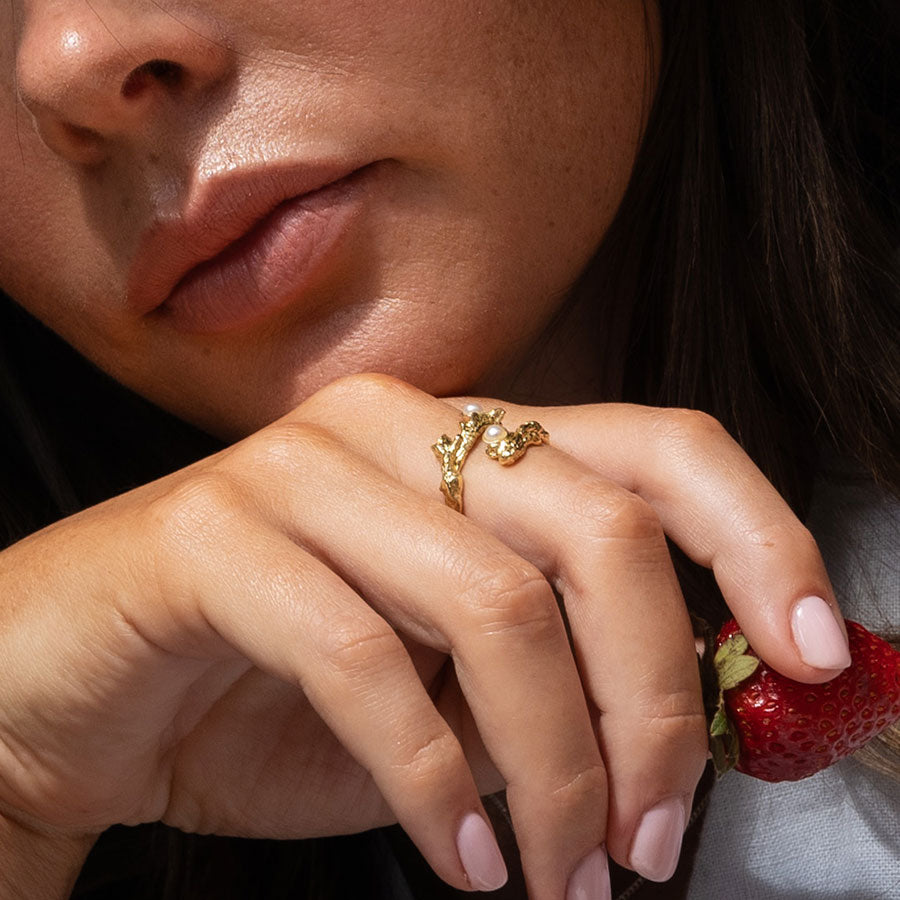 Coral protection pearl ring (adjustable)