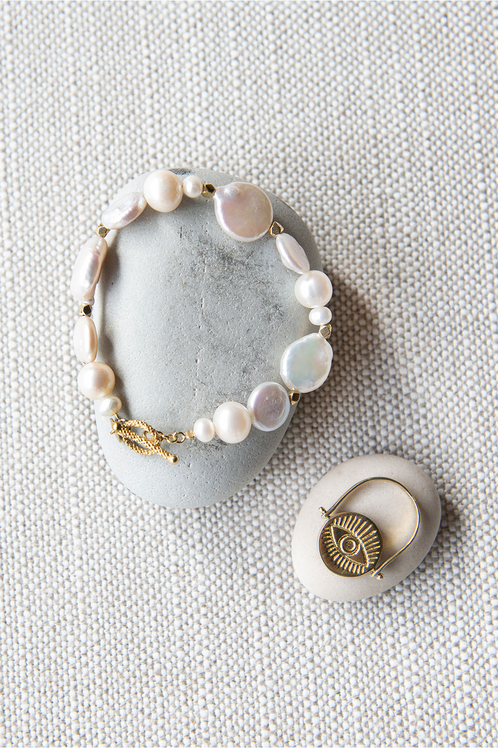 Ocean treasure pearl fob bracelet