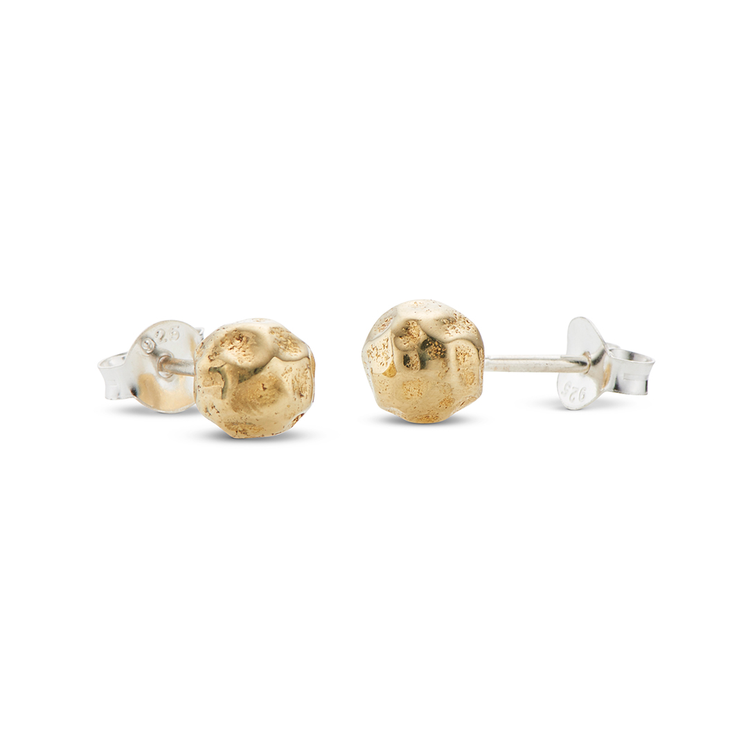 Ball stud earrings