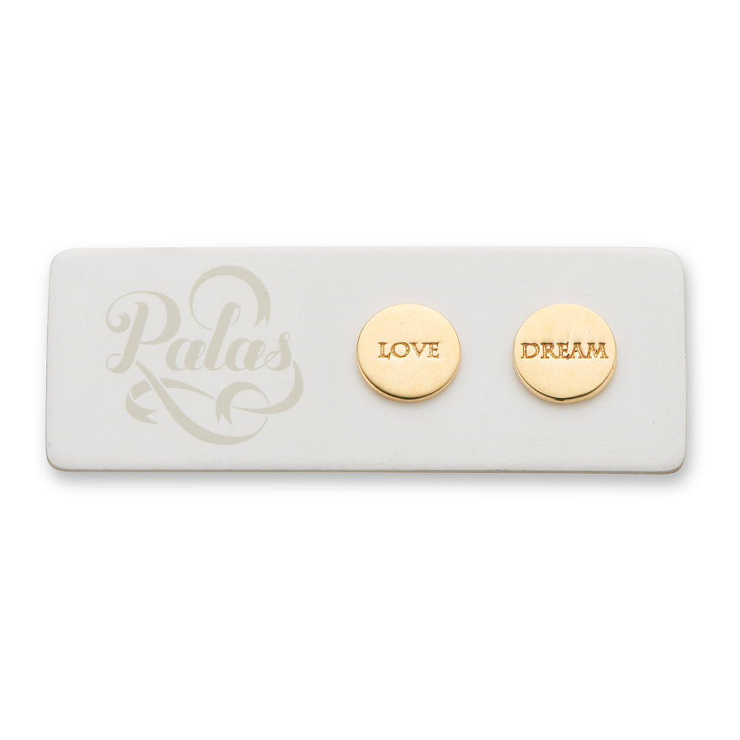 Love dream stud earrings