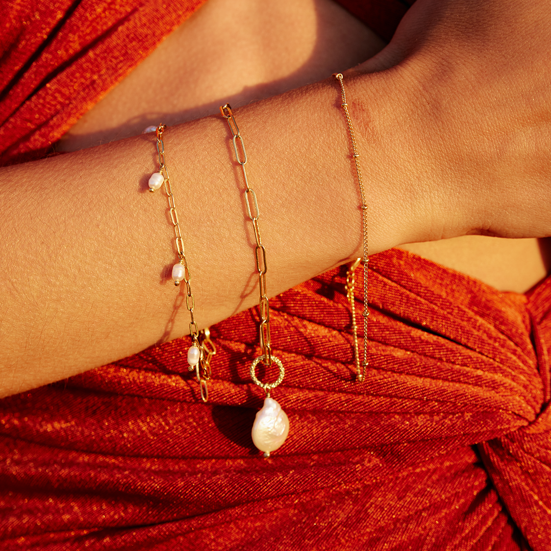 Ipanema baroque pearl charm