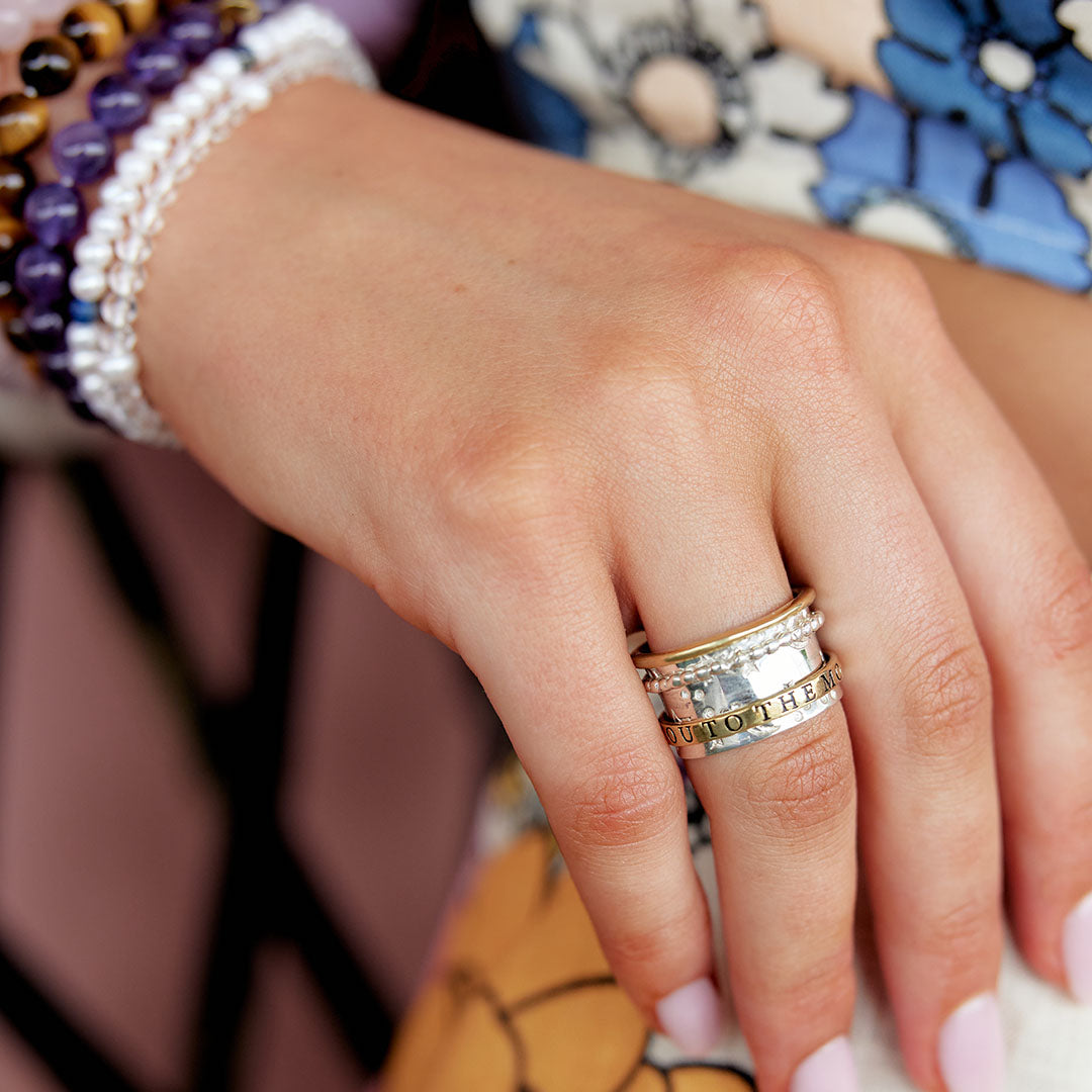 Moon and back meditation spinning ring