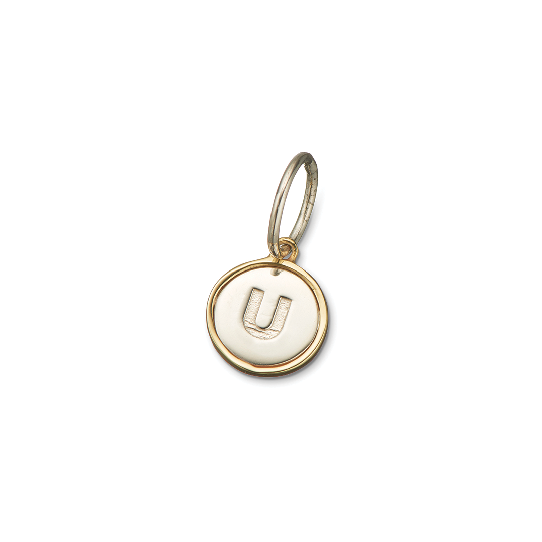 Dainty initial charm