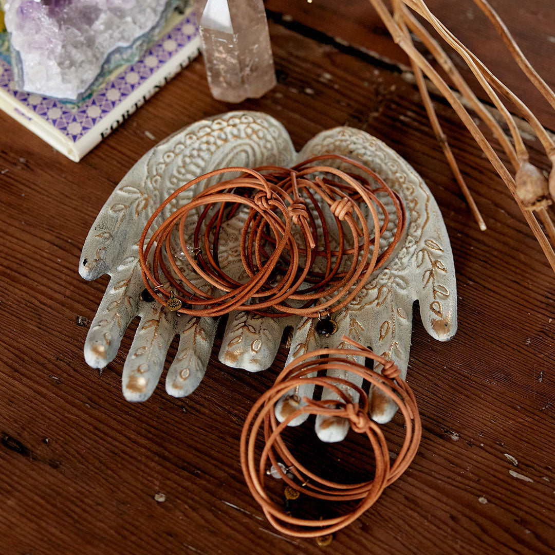 Buddha hands jewellery bowl