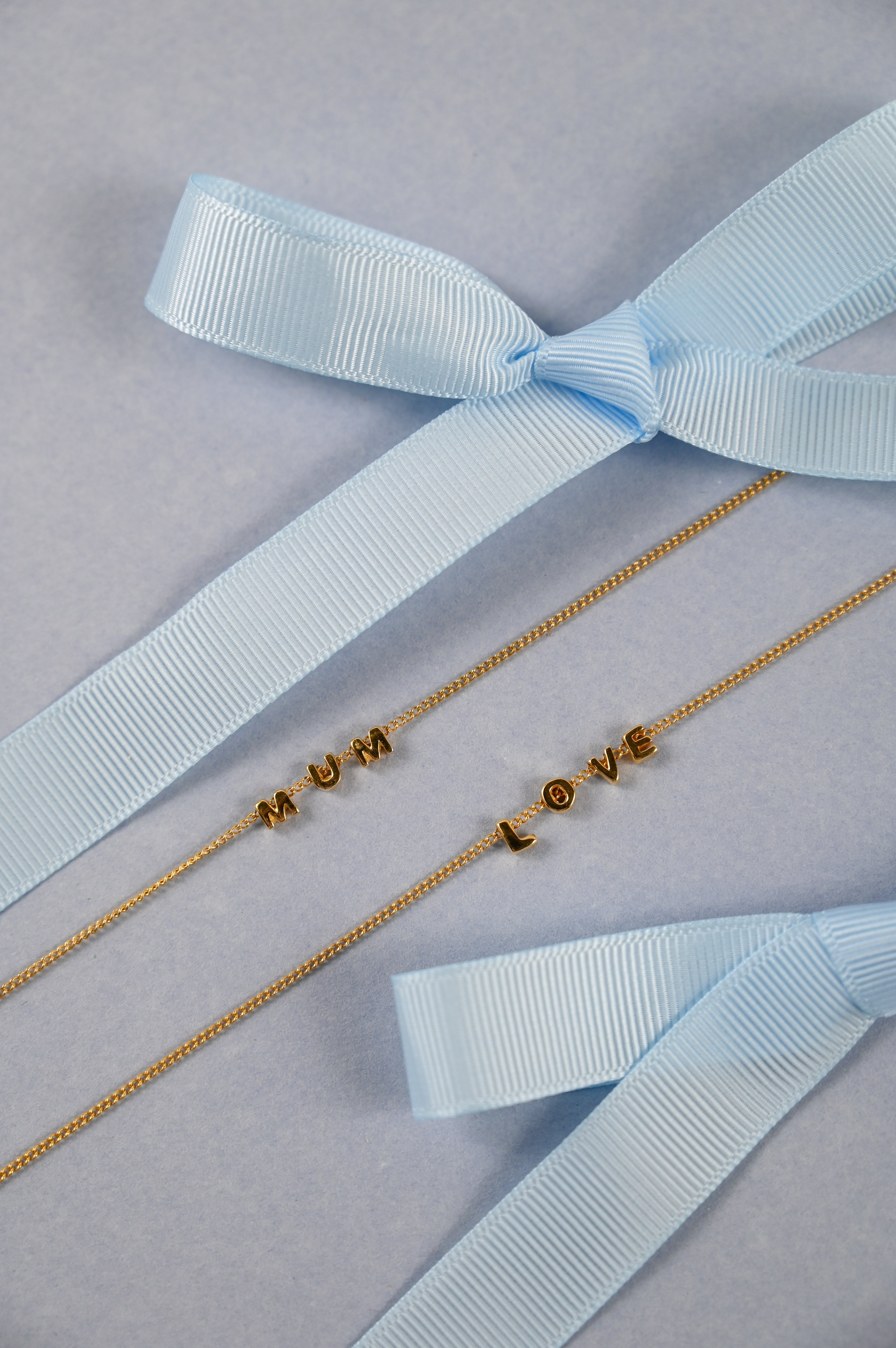 MUM Tiny Love Letter Necklace 18k gold plated